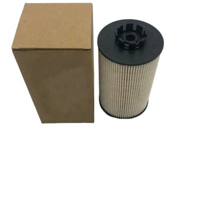OEM P550821 brandstoffilterpatroon element 3004473C93 P550821 FS19869 voor een graafmachine/graafmachine/truck