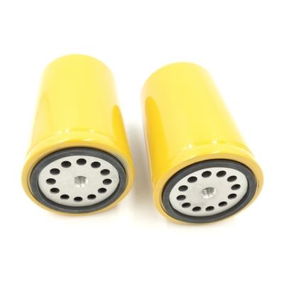 Het brandstoffilter voor graafmachines 33076 525517D1 BF7990 2998229 P502504 2656F843 voor CATERPILLAR