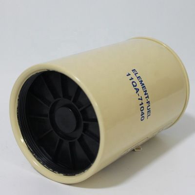 Referentienummer P954925 Brandstof/waterseparatorfilter voor onderdelen van een graafmachine-tractor