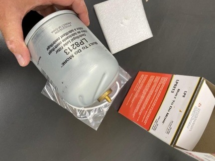 Zware smeeroliefilter voor tractoronderdelen LP8213 P574862 A9061810086 0170386001 SO9058