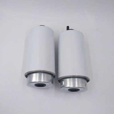 Brandstoffilter P551425 5198957 32925994 RE54719 FS550435 26560139 voor vrachtwagen V836867595